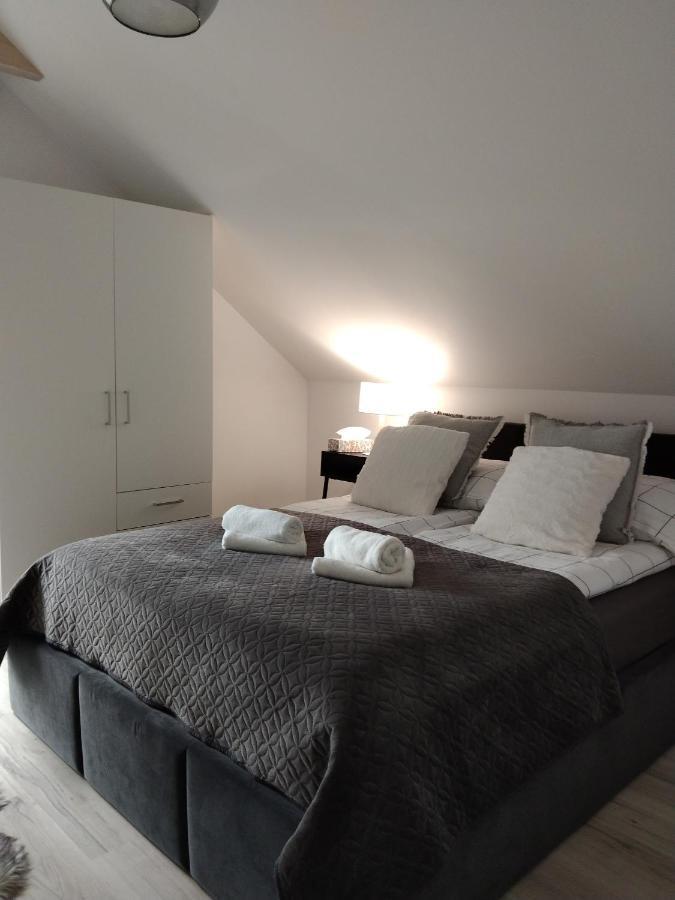Apartamenty Rownia 2 Ustrzyki Dolne Exteriér fotografie